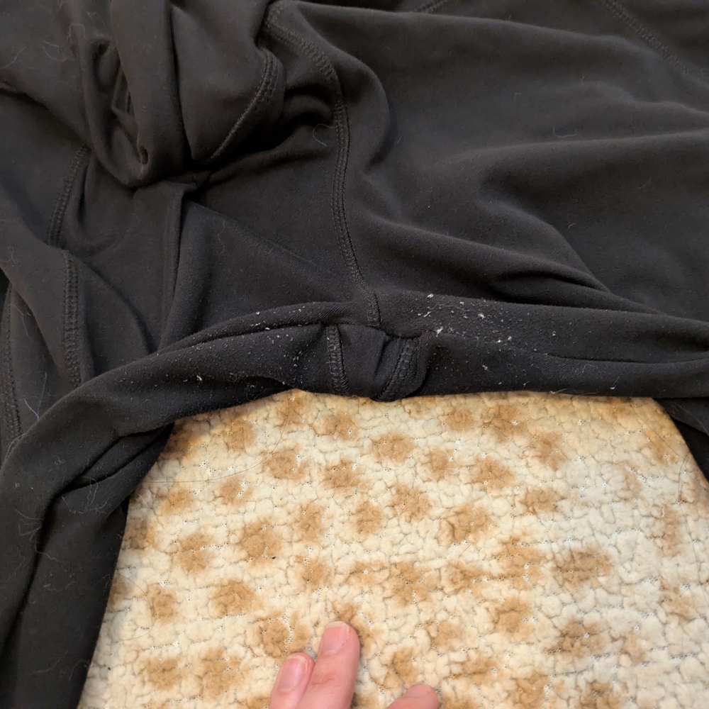 Danskin Black 7/8 Leggings With Side Pockets - Picture 5 of 5